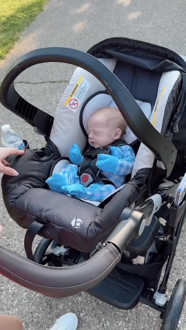 chicco liteway stroller miami Stroller, Compact Fold Baby with Canopy, Lightweight Aluminum Frame Umbrella Stroller, for Use with Babies and Toddlers up to 40 lbs, Dune/Brown : Baby hp 15.6 laptop Color:Ferrandis Mechant Matte/Gloss Dark Blue/Light Blue Safety first at weekend and treaded tires help