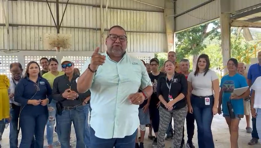 [FERIA ] | Nos encontramos en el 📍Barrio Rocha, donde la Legislatura ...