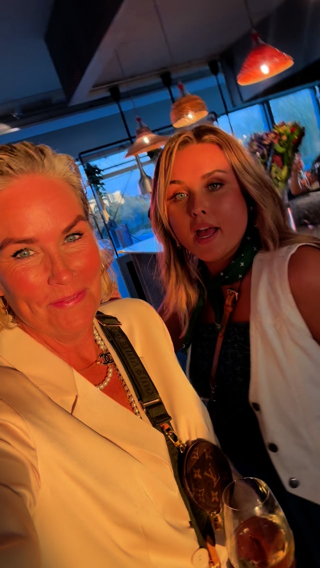 Då fick man dansat igår igen 💃 Så jäkla kul 👠 Vilken fantastisk ...