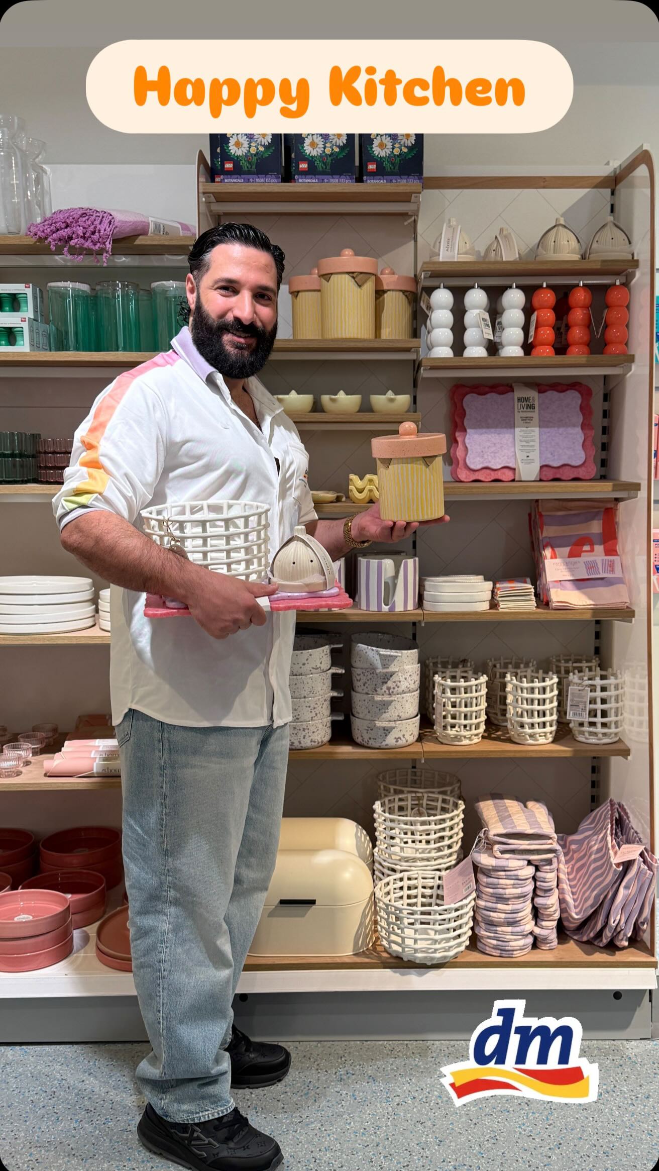 Heute zeige ich euch die neue Kollektion Happy Kitchen von Home & Living bei uns im dm Markt 👍🏼, #homeandliving #kitchen #deko #dmdrogerie #dmdeutschland | Hicham Omeirat