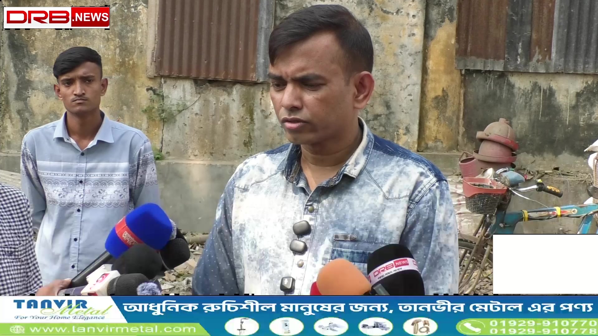 রংপুরে বিপুল পরিমাণে বেআইনিভাবে মজুদকৃত টিসিবি পণ্য উদ্ধার করেছে