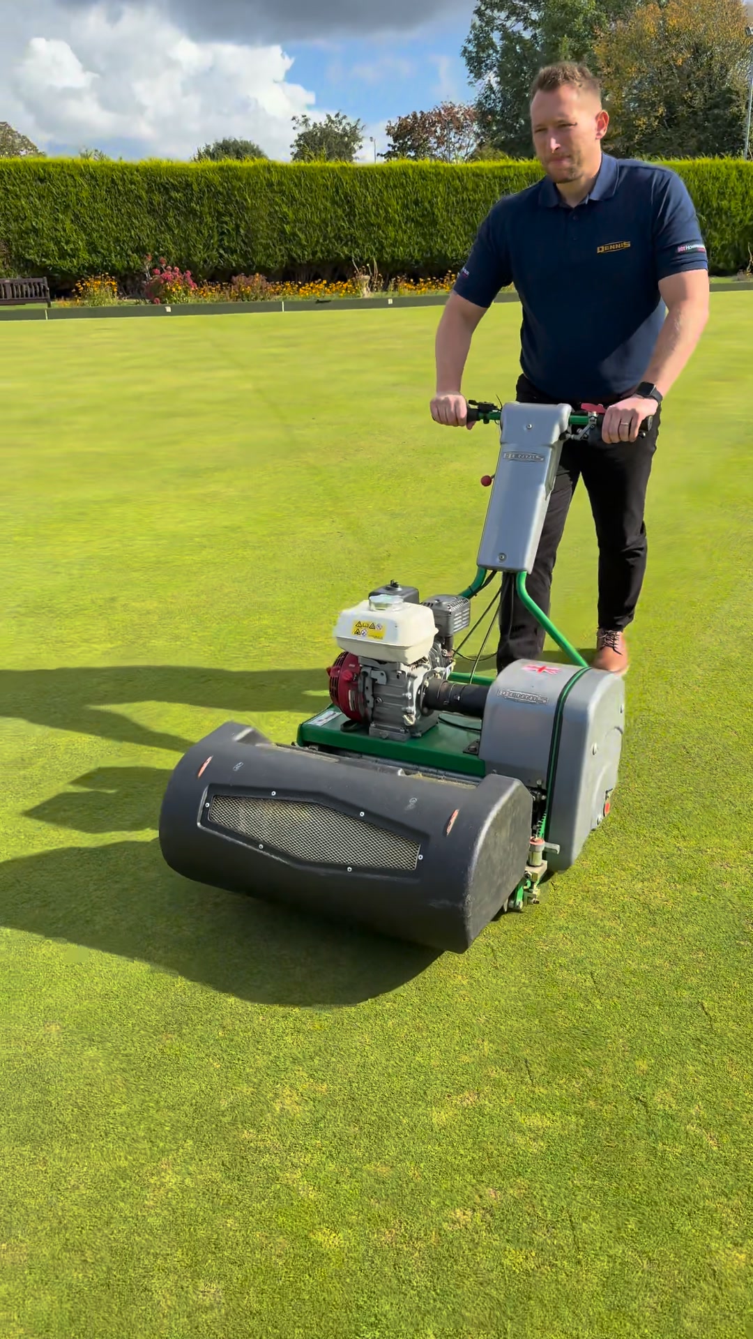 Scott using our Dennis Razor Ultra #dennismowers | Dennis Mowers | Facebook