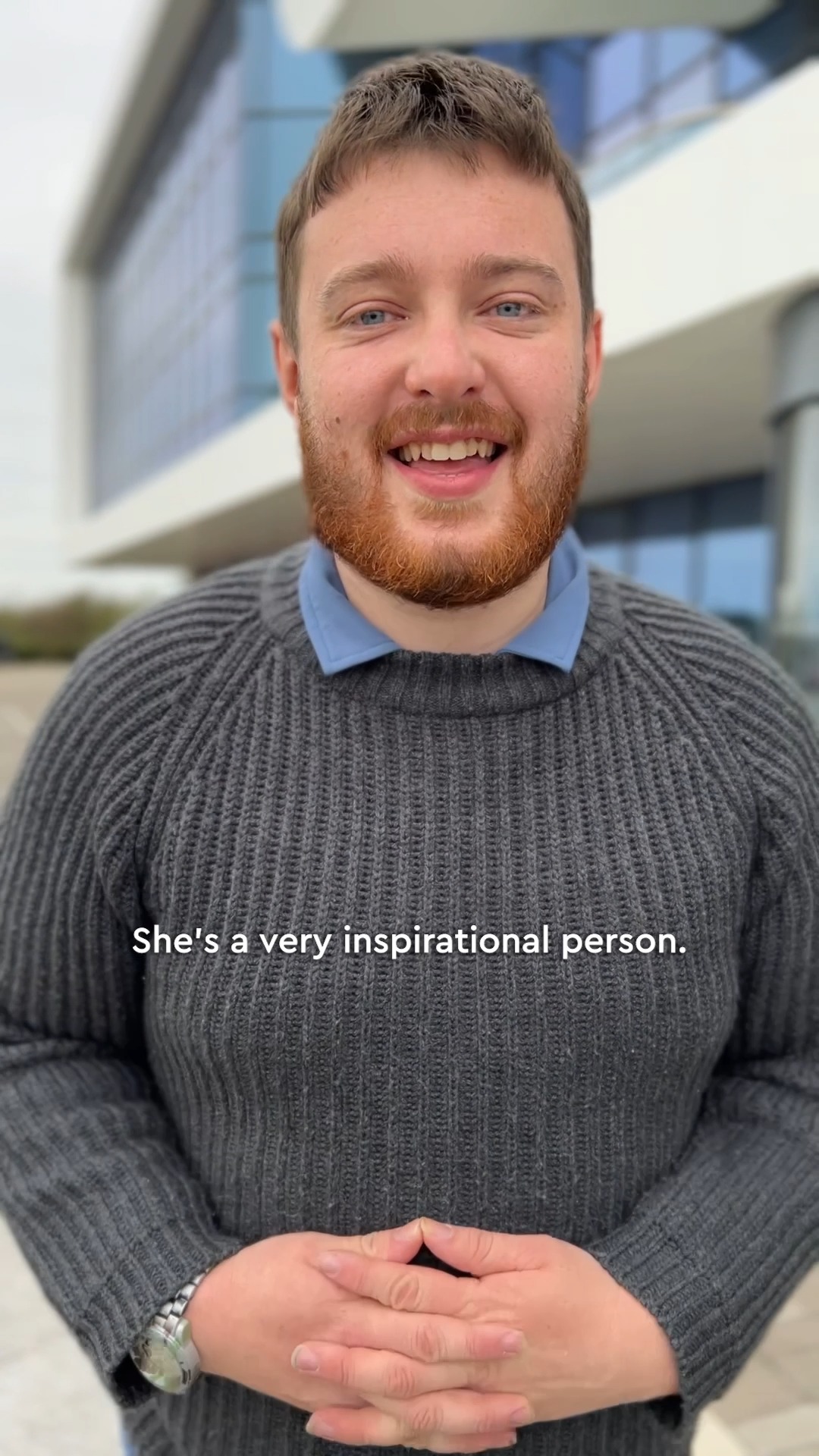 Terry sy'n edrych yn ôl ar y profiad o holi Bronwen Lewis ar Y ...