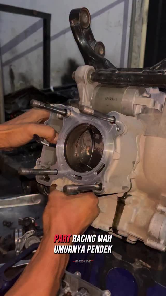 Part Racing umurnya pasti pendek? Kalo konteksnya di balap mungkin ...