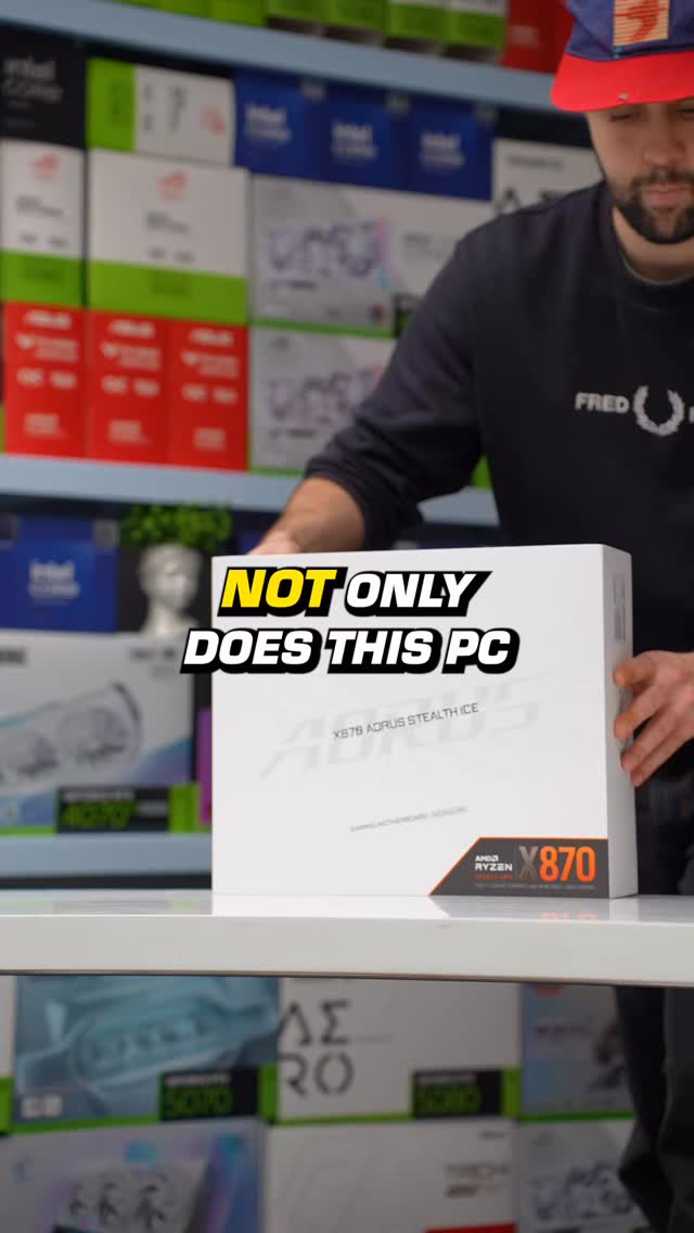 The FASTEST CPU & GPU with ZERO Cables 👑 AORUS Stealth RTX 5090 & Ryzen ...