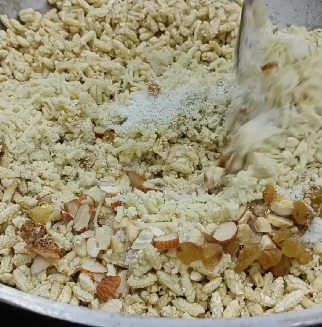 লক্ষীপূজা স্পেশাল খৈয়ের মাখা মোয়া,বিশ্বাস করুন স্বাদ অমৃত মতো|moua ...