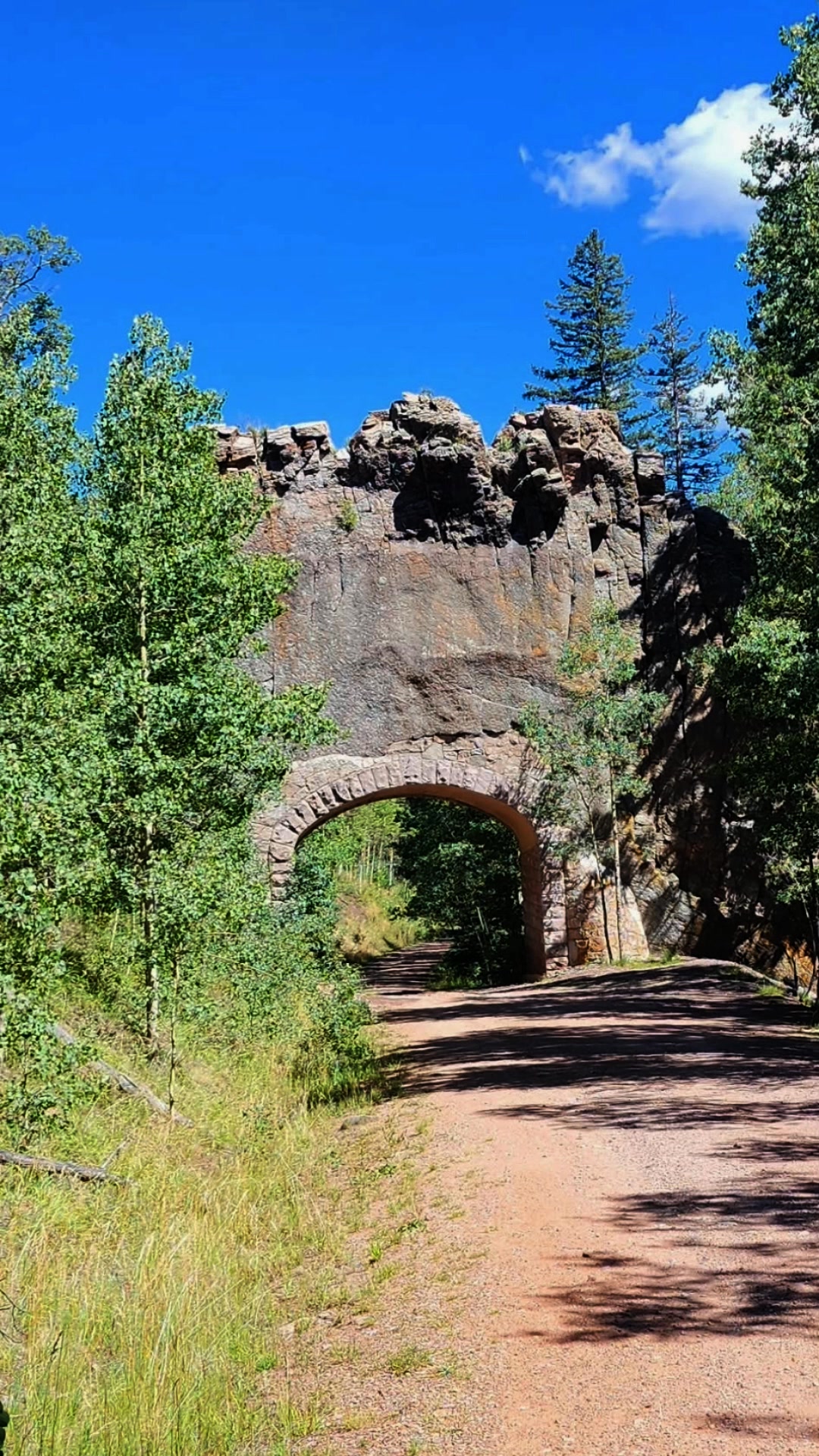 Apishapa Arch, Spanish Peaks When I put this word into google to ...