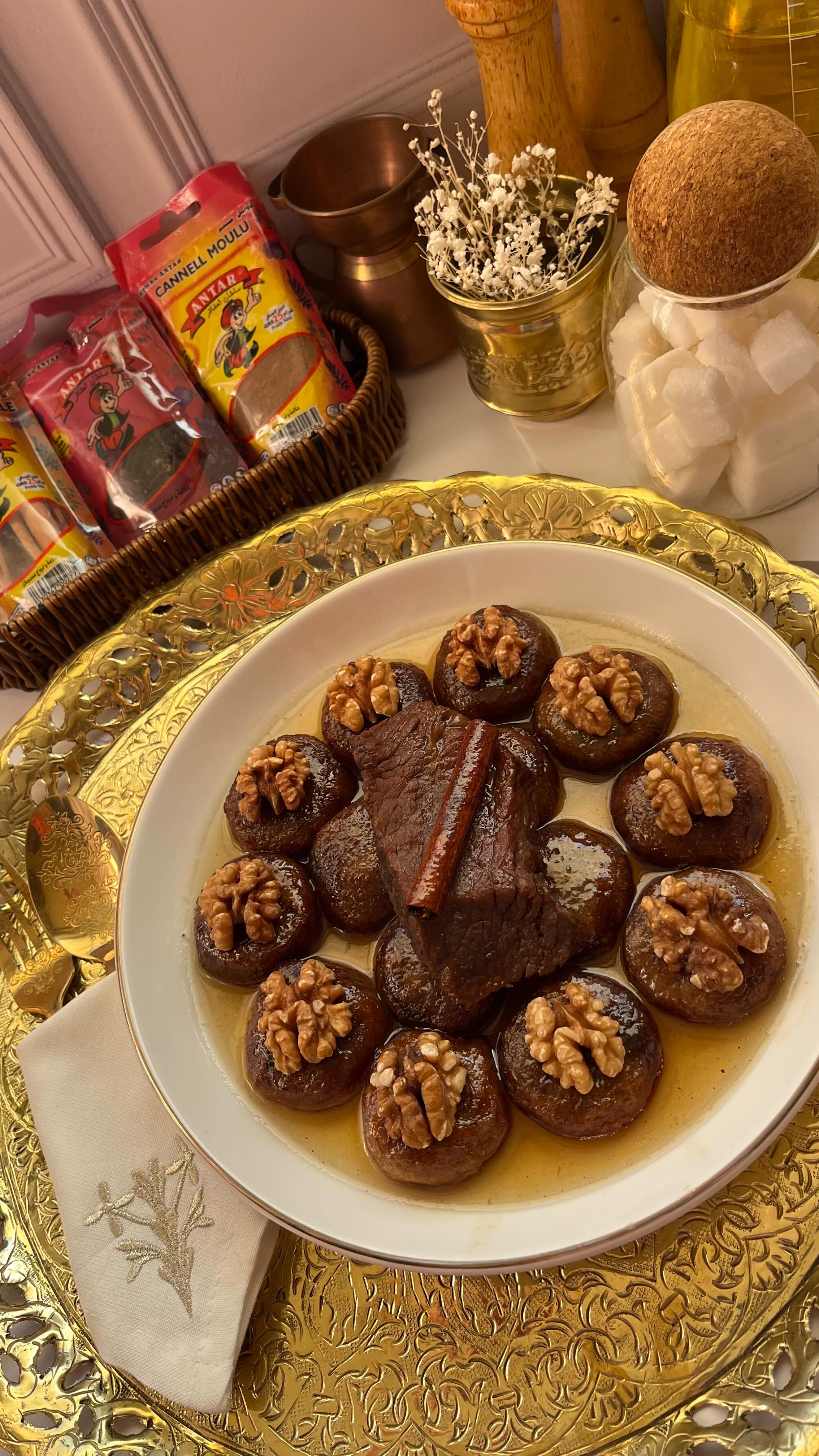طاجين الباي من أقدم و أعرق الأطباق التقليدية القسنطينية 🇩🇿🤍 تعرفوه ...