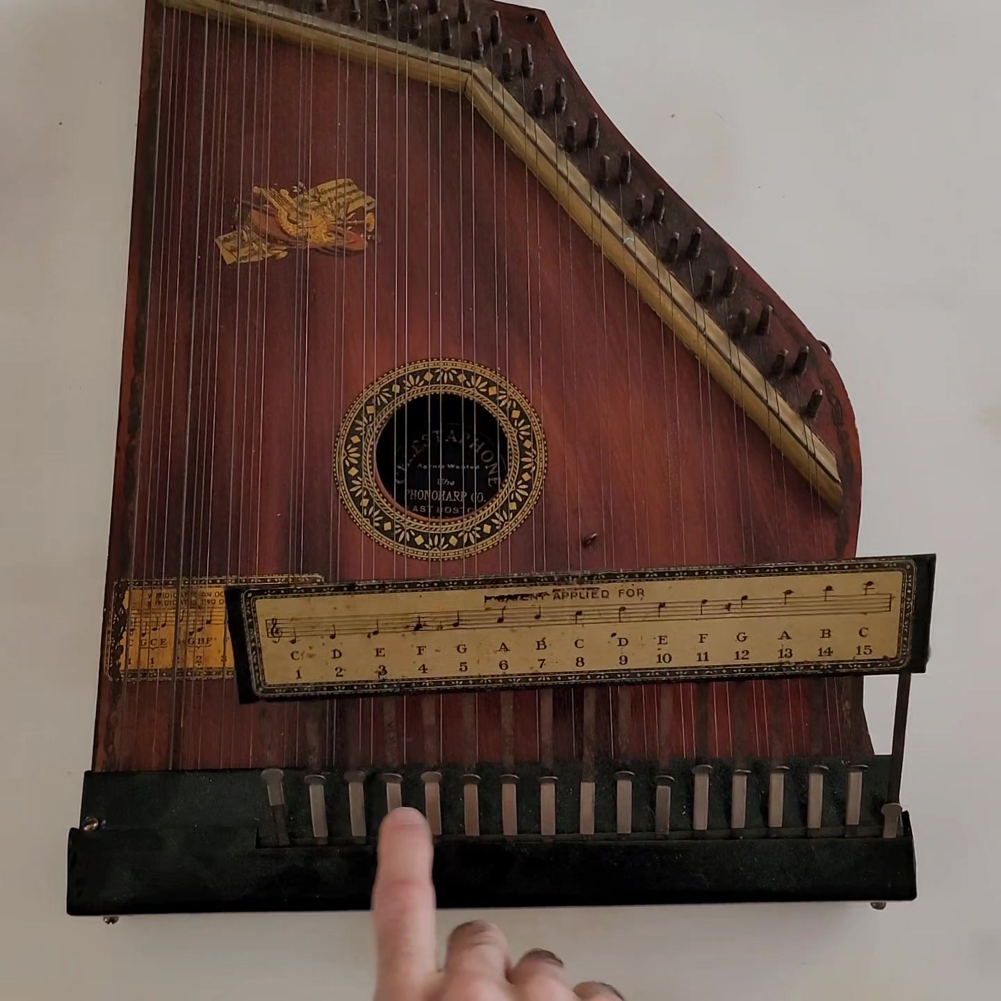 ハープギター　ジーター　ジター　オートハープ　ツィター　CELESTAPHONE This instrument is the 