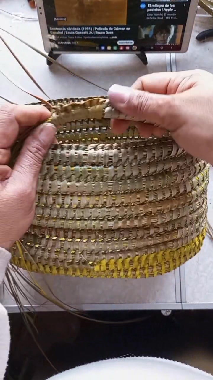 ¡Listo! Acabo de terminar mi bolso de mano tejido con fibra natural de ...