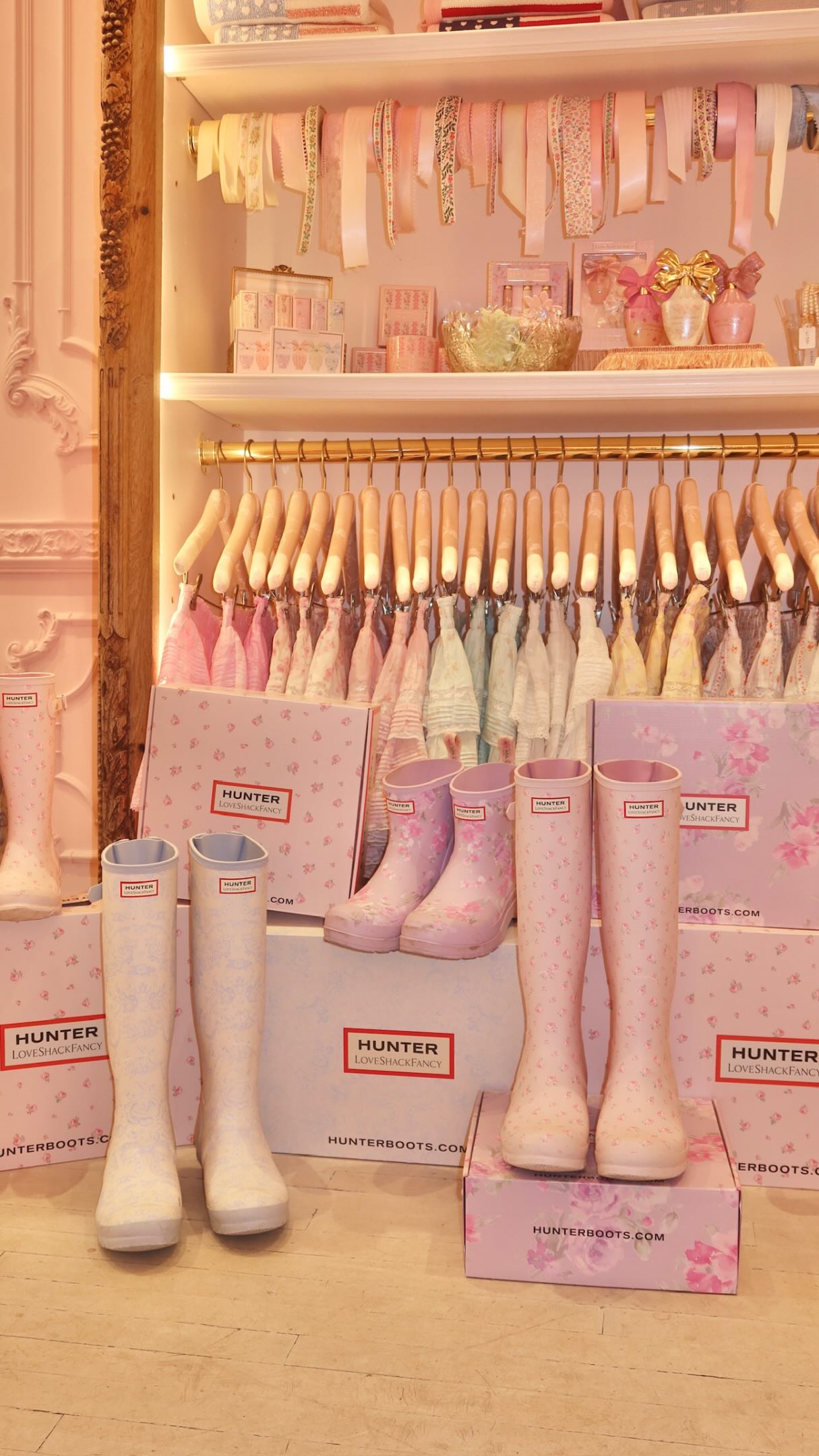 Consider this your first look 📦🎀The newest LoveShackFancy x