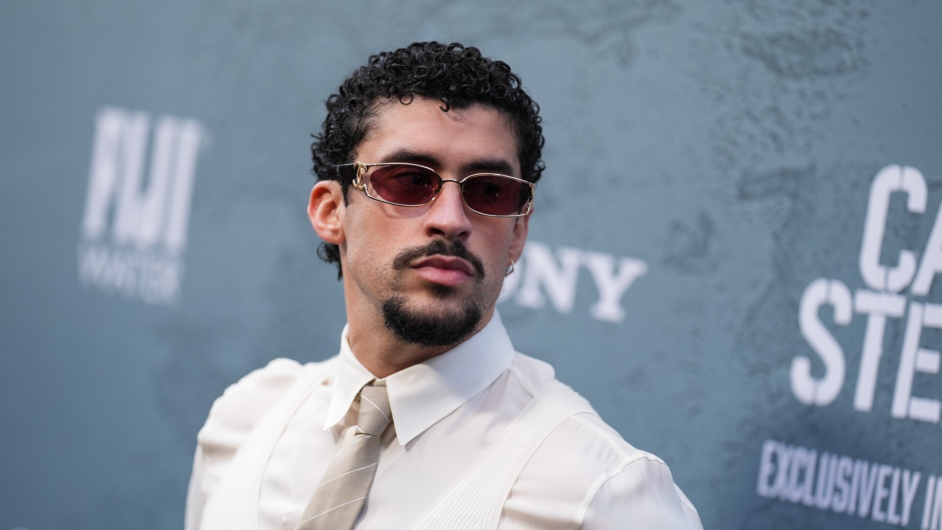 Comedian Alex Stein criticises the NFL’s decision to have Puerto Rican ...