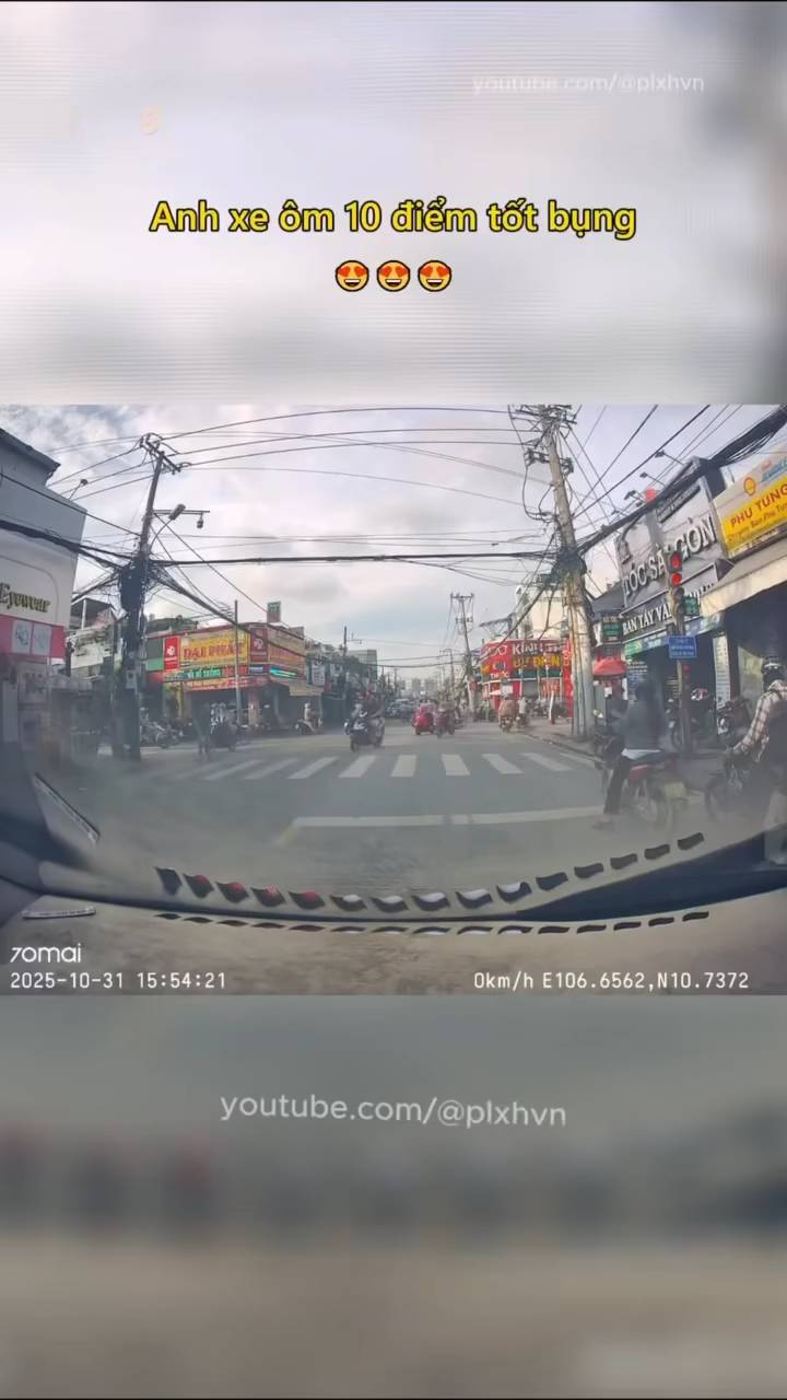 Anh xe ôm 10 điểm tốt bụng 😍 | Hôm Nay Xem Gì | Facebook