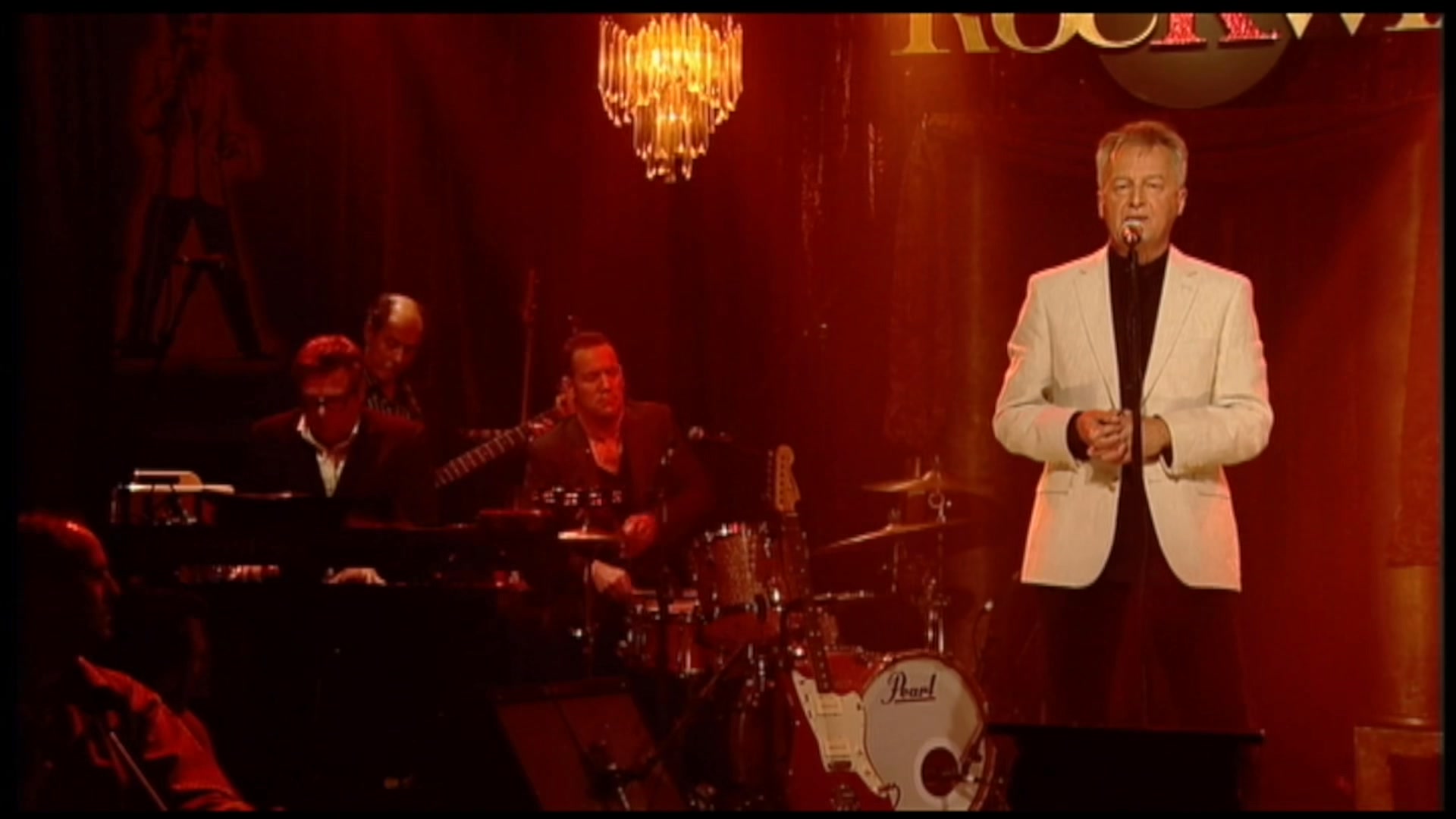 A belated but big Happy Birthday to Mike Rudd who turned 80 last week ...