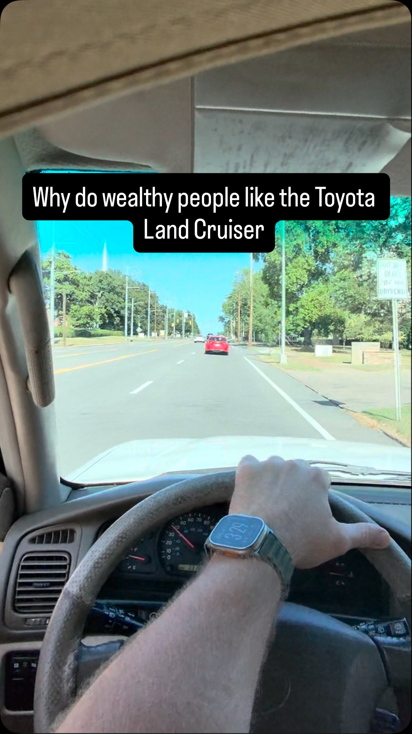 These do not drive the same! #lexus #toyota #toyotalandcruiser