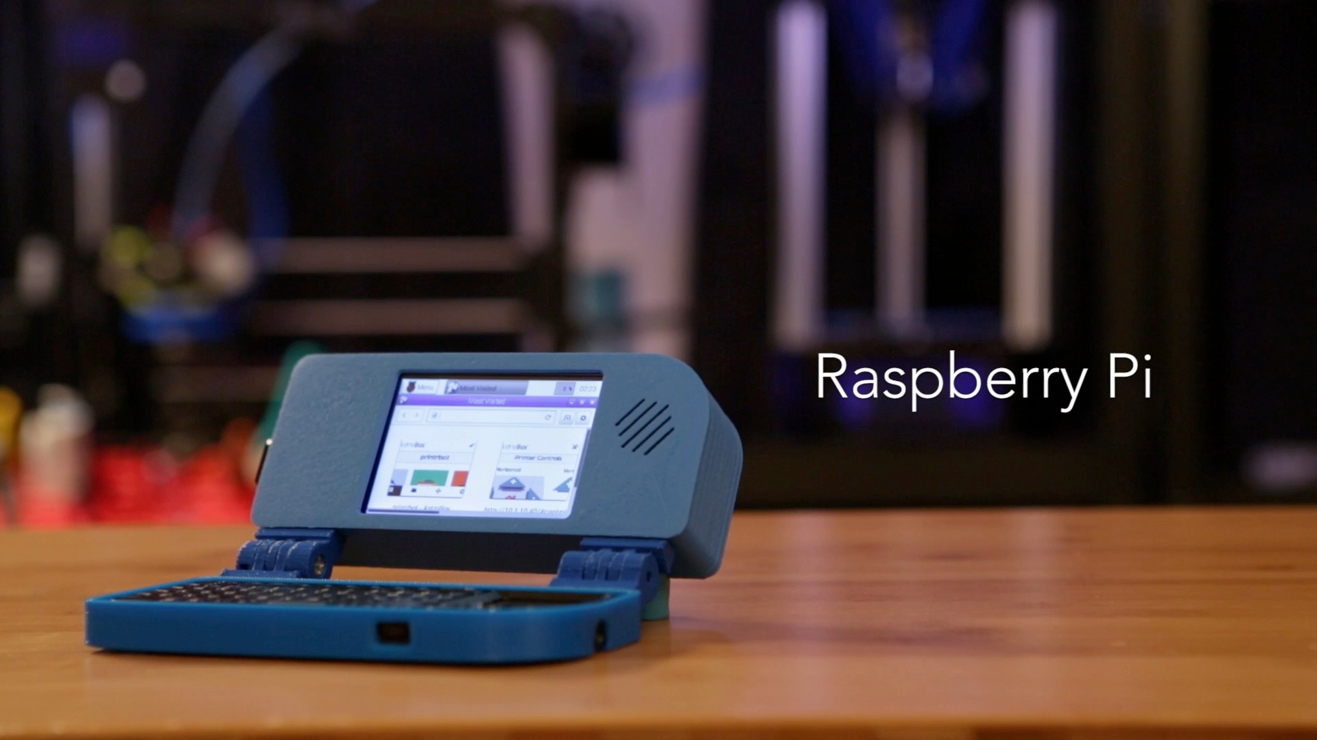 Take your Pi on the go with an adorable handheld “palmtop” computer ...