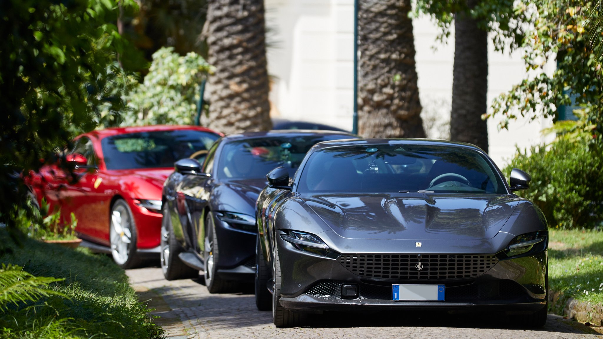 Ferrari Roma - Sorrento | Una giornata con nove Ferrari Roma all’Hotel ...