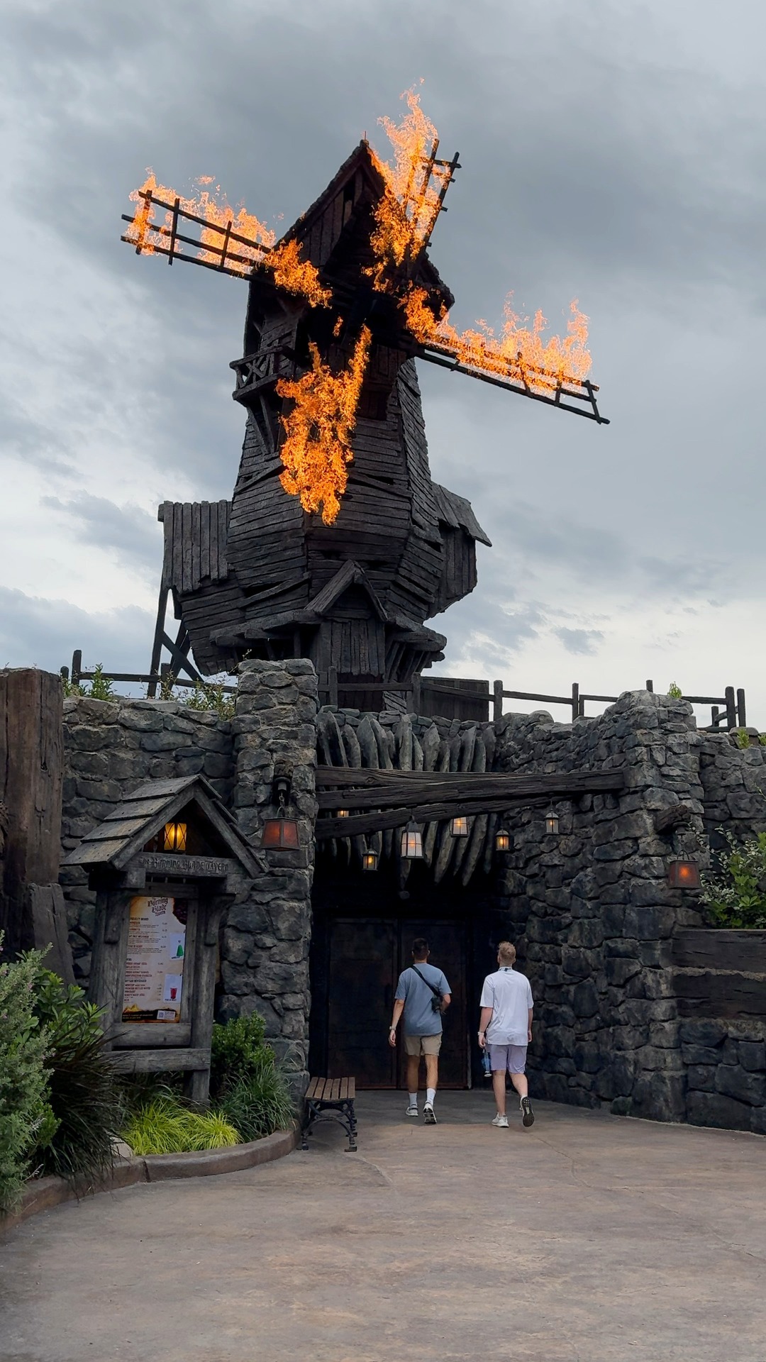 Burning Blade Tavern review at Universal Orlando