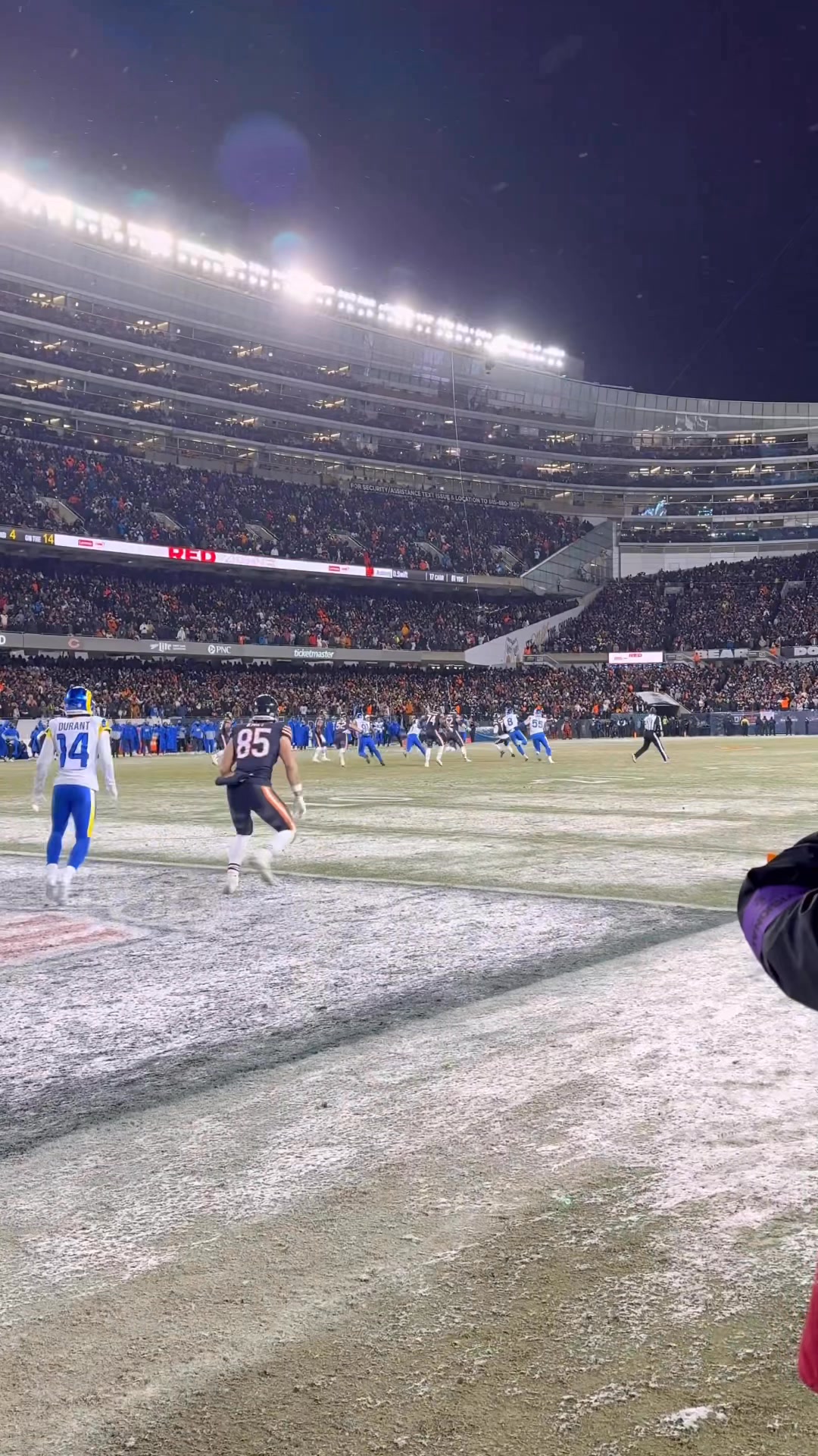 This angle of the Caleb Williams touchdown throw is INCREDIBLE 🎥 via ...