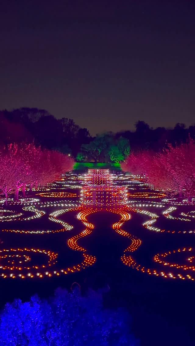 FIRST LOOK: Lightscape It’s opening weekend for the Lightscape ...