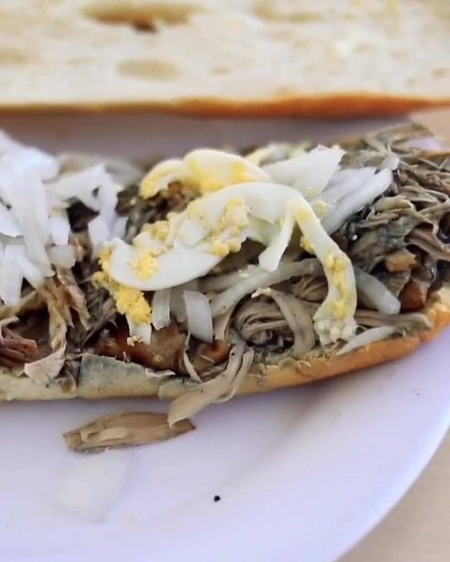 Trancas de Lechón y Relleno Negro 🥖🐷 de Marco Ruelas en #Campeche # ...