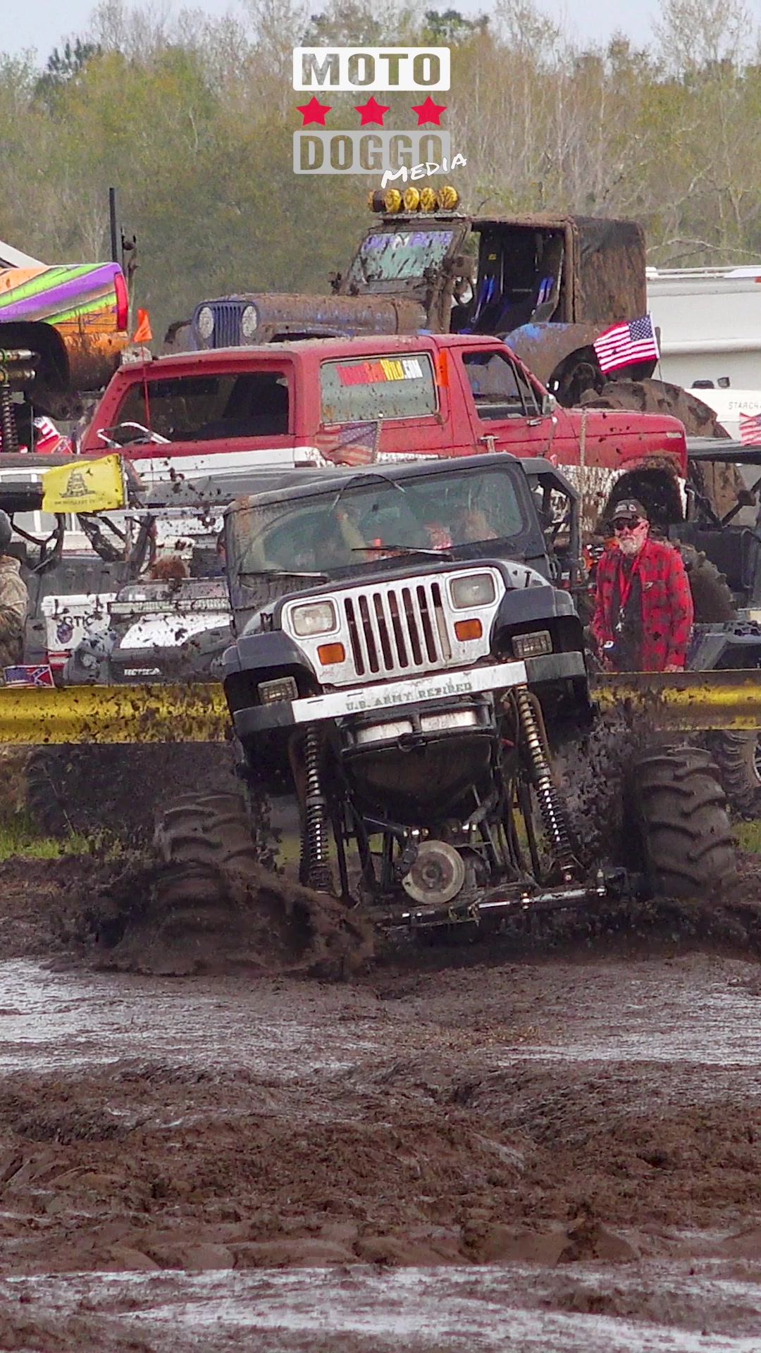 Jeep Wranger on the Gas! #mudding #mudbogging #horsepower #MudTruck # ...