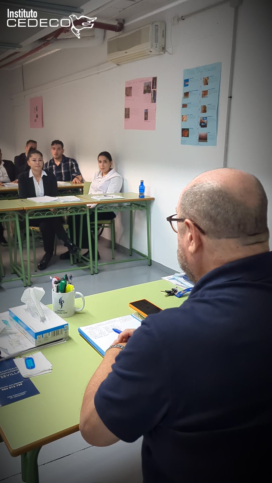 Escuela de Servicios de Educación y de Sanidad-CEDECO | Seville