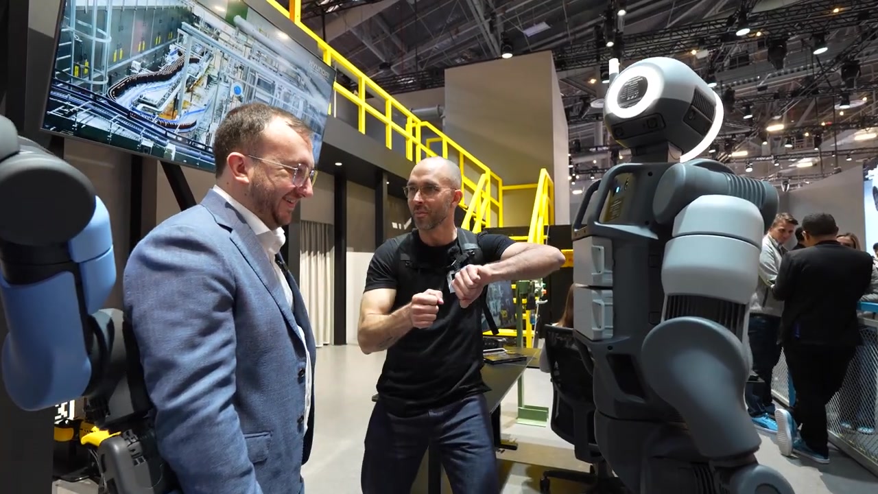 Atlas Humanoid Robot Will Be Used In Hyundai Factories In 2026. Video ...
