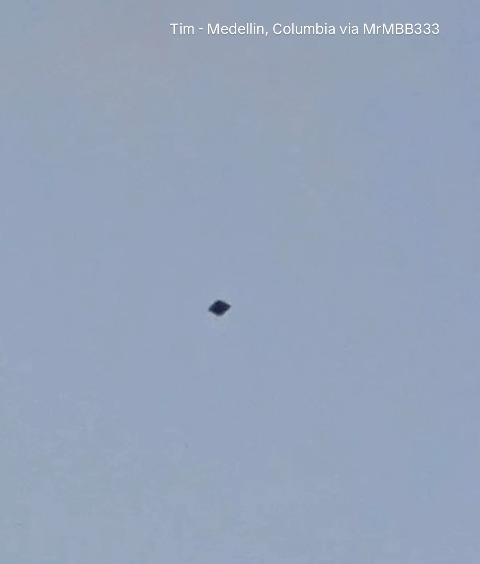 Unexplained Object: A Perfect Black Diamond in Motion— What Is It ...