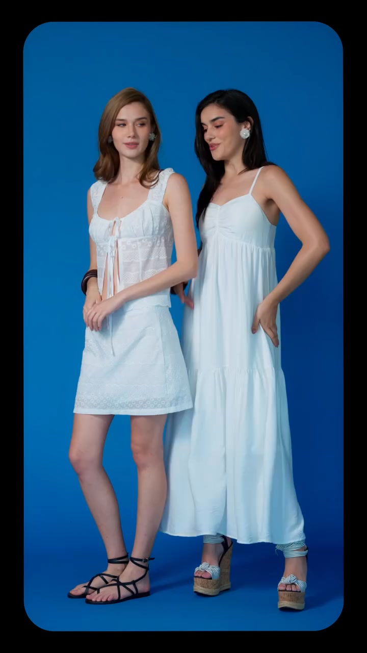 white ling dress Elegant White Long Sleeves Prom Dress Slit Long With Lace Appliques