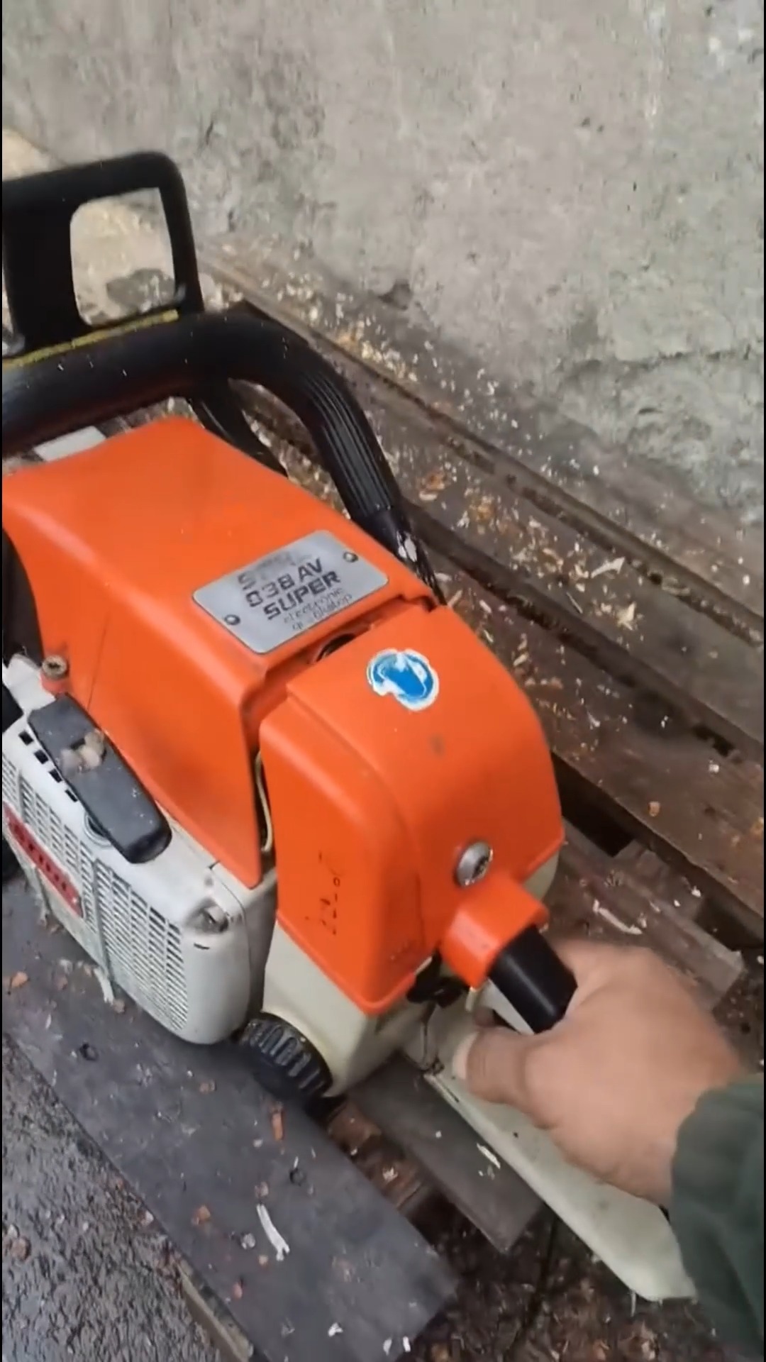 The 66.8cc STIHL 038 AV Super electronic quickstop (1982 - 1993
