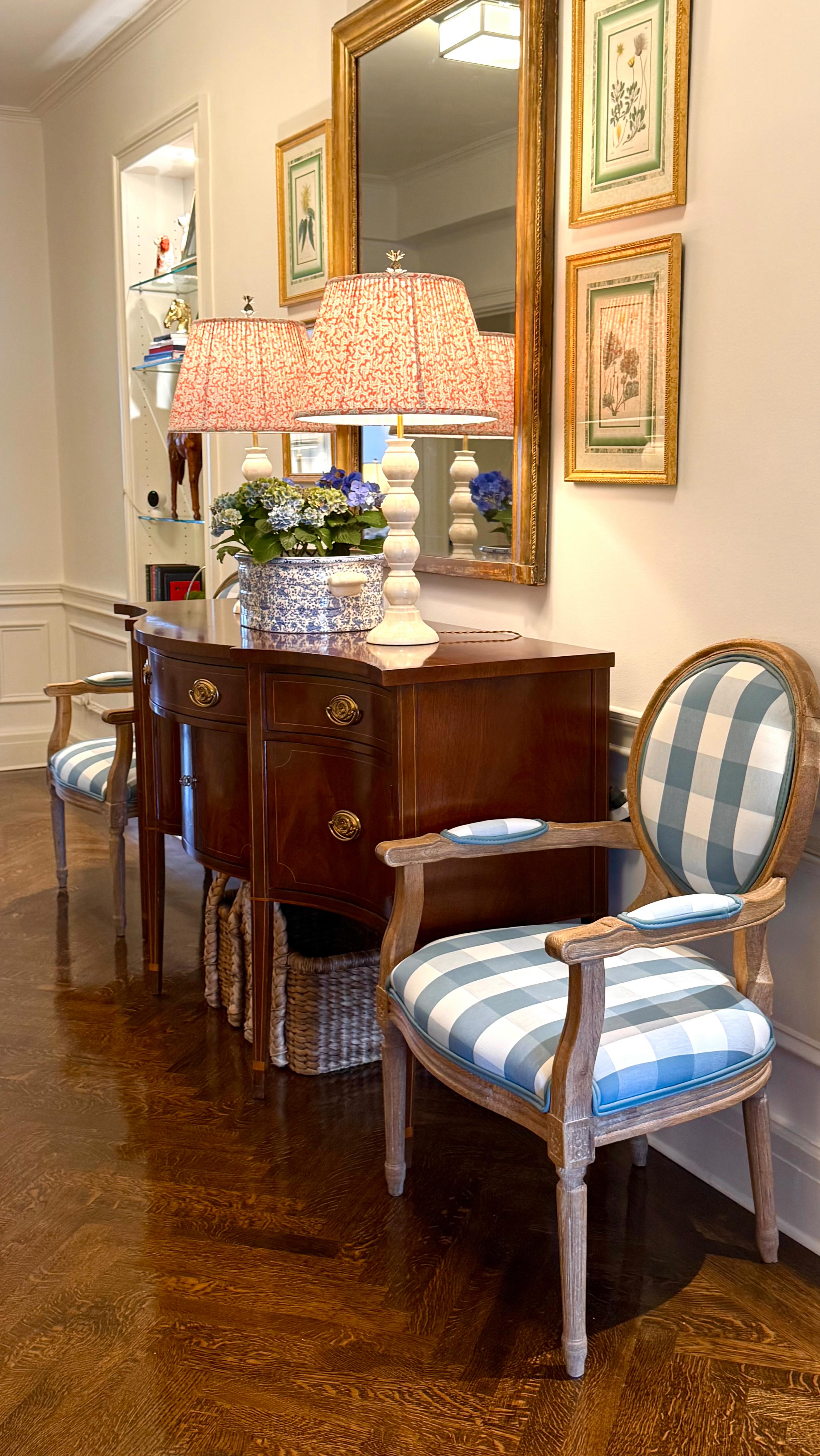 Beyond the Curb home tour with @blvd_interiors. Join Stephanie Ciccone ...