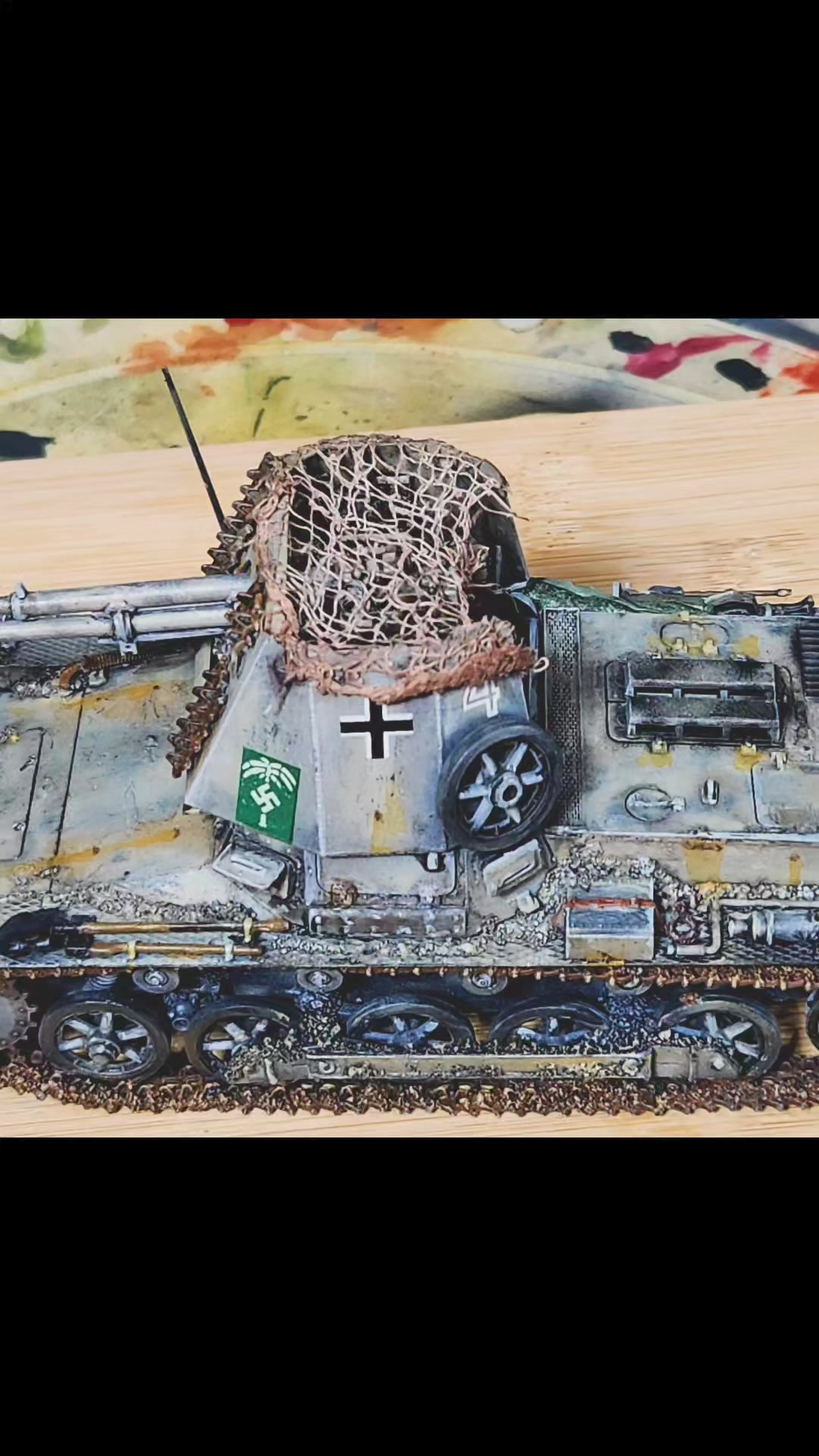 Sharing a 1/9 scale Panzer-Grenadier model, a holy grail item