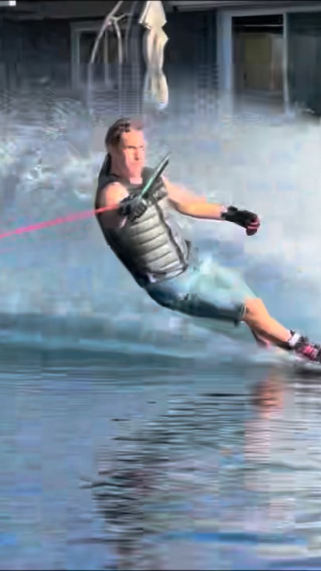 Still in shorts in NorCal #FPM #FlowPointMethod #waterski # ...