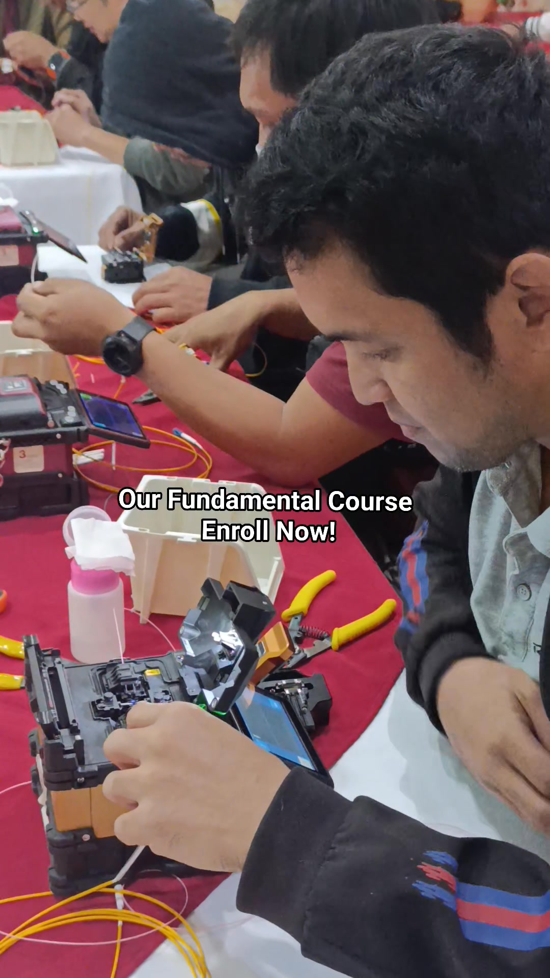 📡 FIBER OPTICS TRAINING Nothing beats getting trained before diving ...