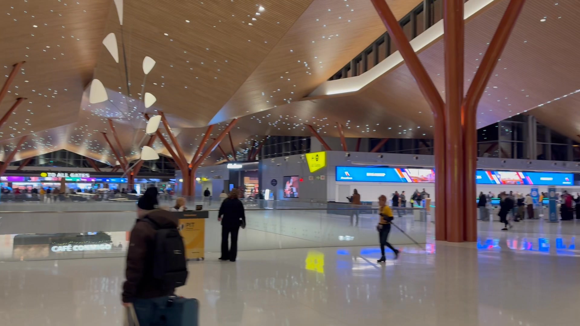 The new terminal at Pittsburgh... - Ryan Recker WTAE | Facebook