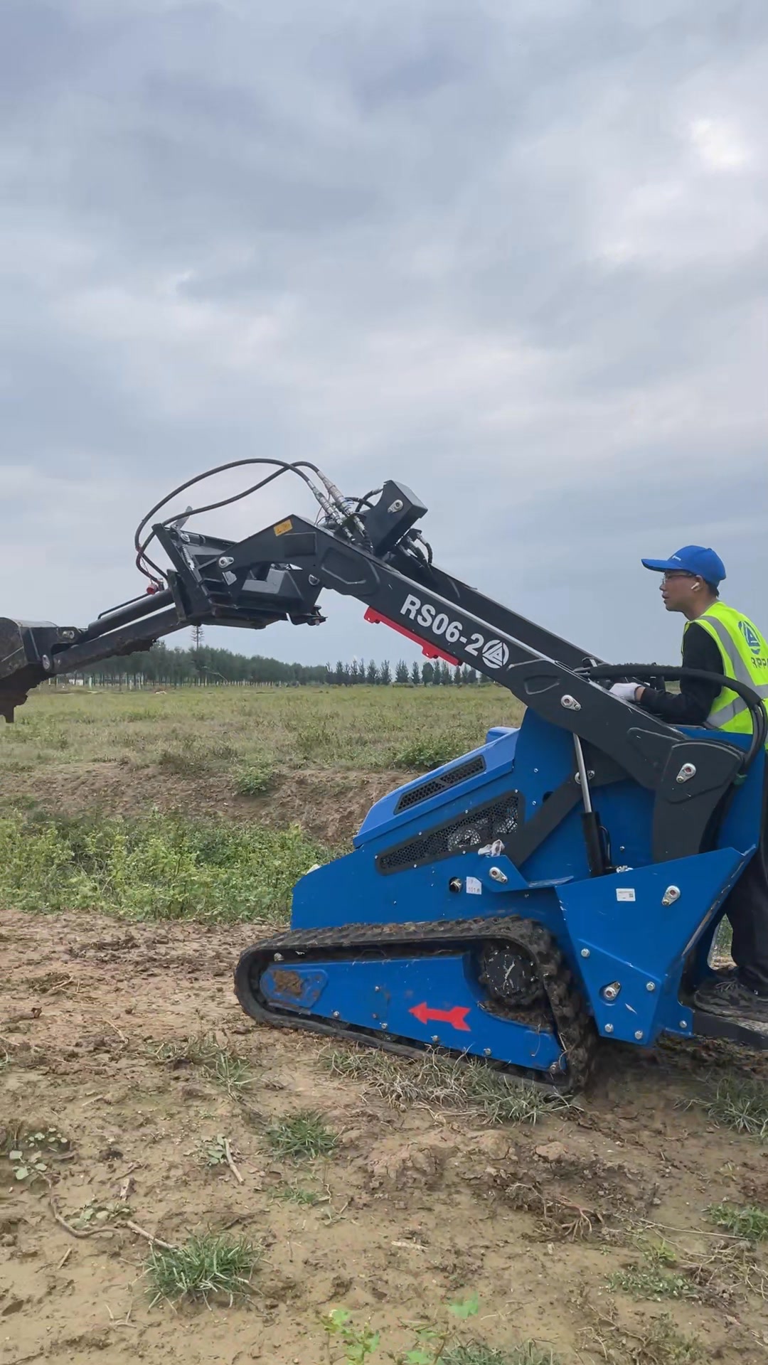 Partner with Us – Skid Steer Loader Dealer Recruitment 🌍 The demand for ...