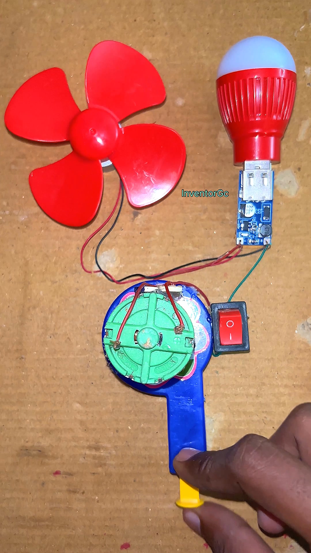 How I Powered a Mini Fan and Mini LED Bulb with My Hand using toy ...