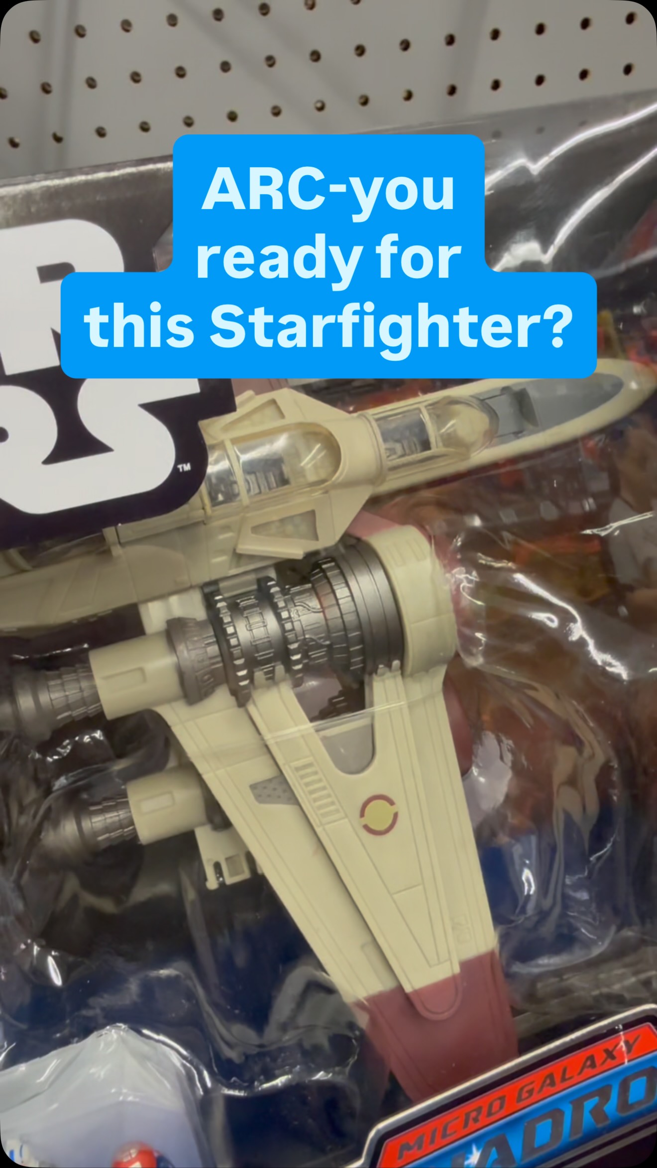Here are pictures of the new Star Wars Micro Galaxy Squadron BTL-B