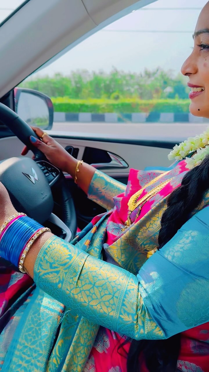 #O chelikada #car #enjoy | Sandhya Pandu | Facebook