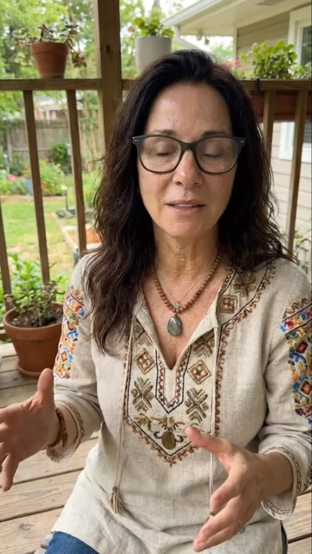 OVER 40?? WATCH THIS!! ⚠️ This is what I recommend 👇 https://amzn.to ...