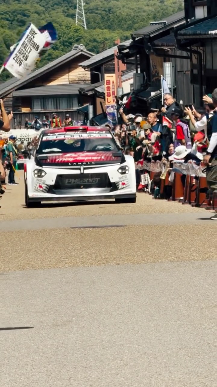 ThrowbackThursday to the very first Rally Japan in 2004 🤩🏆 as we