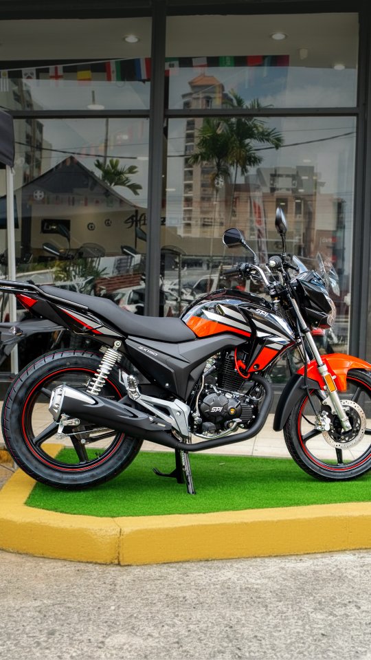La ZX 150 es una de las favoritas para los que buscan su primera