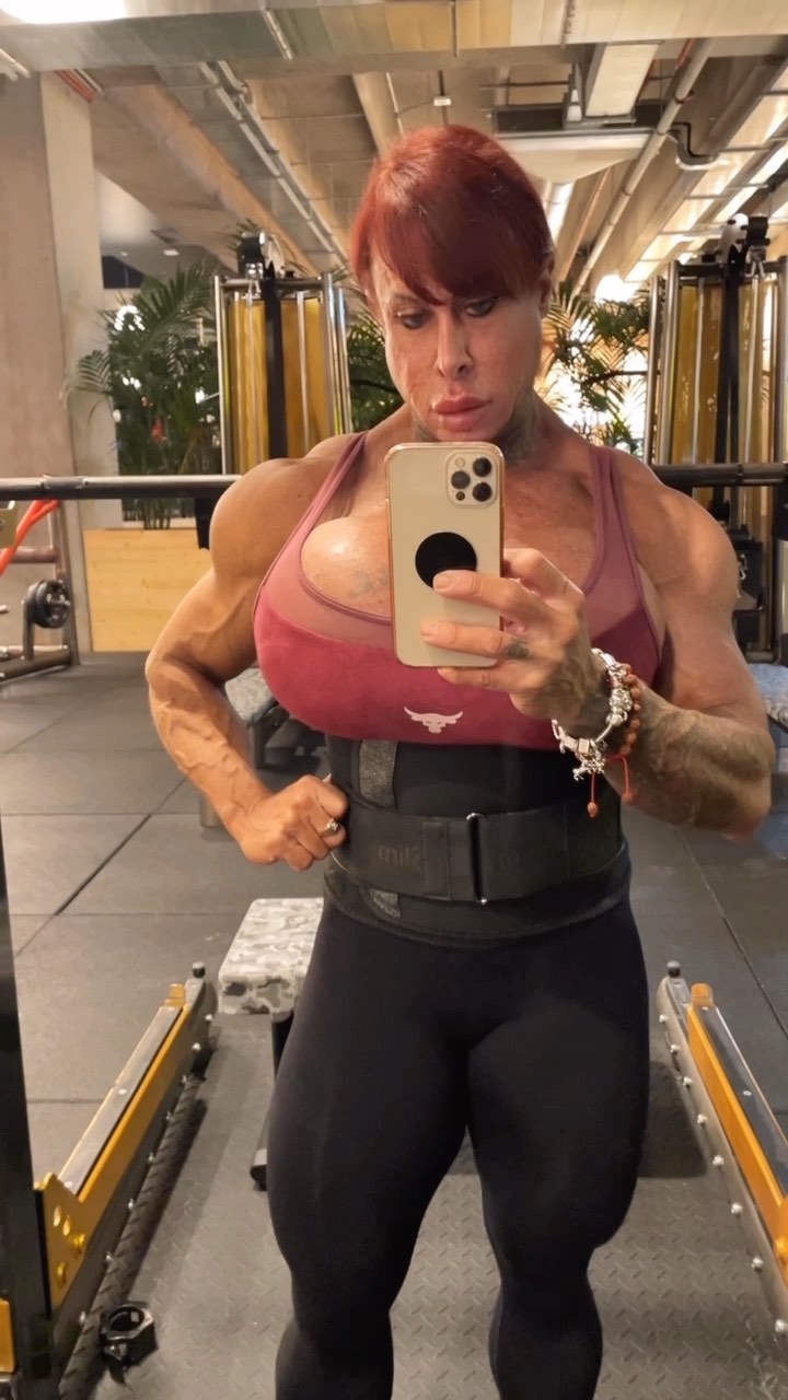 Barbara Carità Ifbb Pro