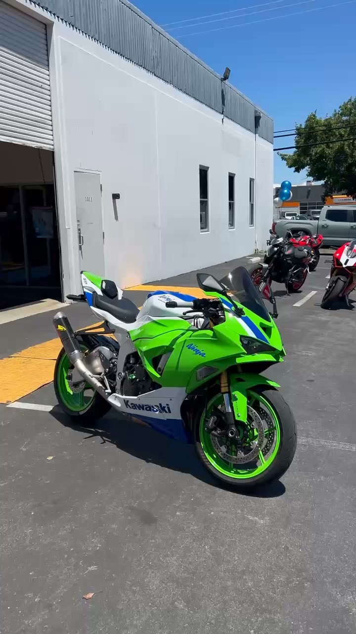 $11,499 • 2024 Kawasaki Ninja 2024 Kawasaki ZX-6R KRT edition with