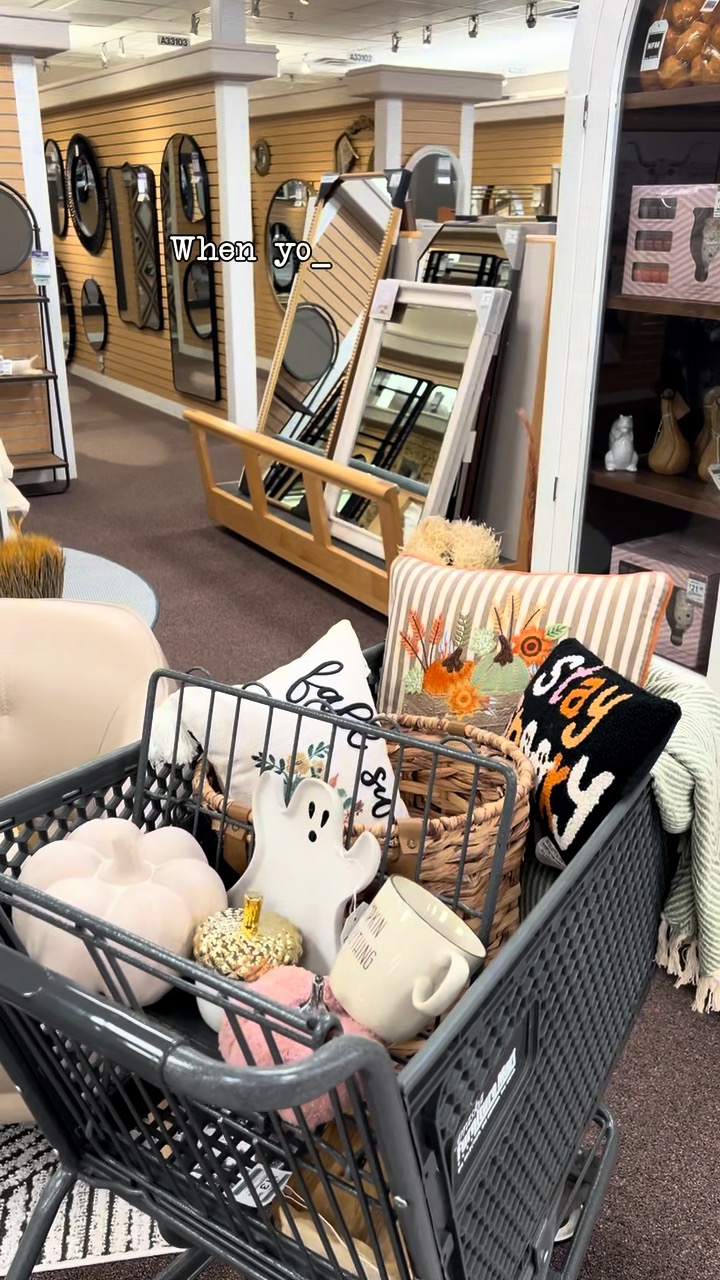 Shopping for your favorite time of year is simply unbeatable. Shop now ...