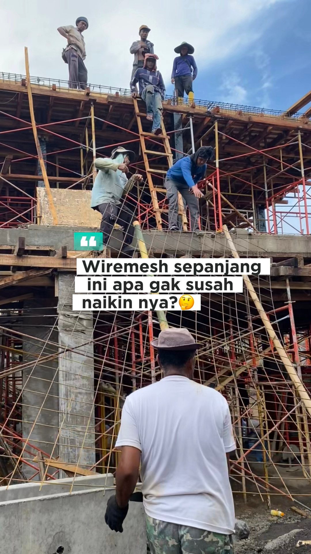 Loading besi wiremesh super panjang😲 #fyp #proyek #villa #baliproperty ...