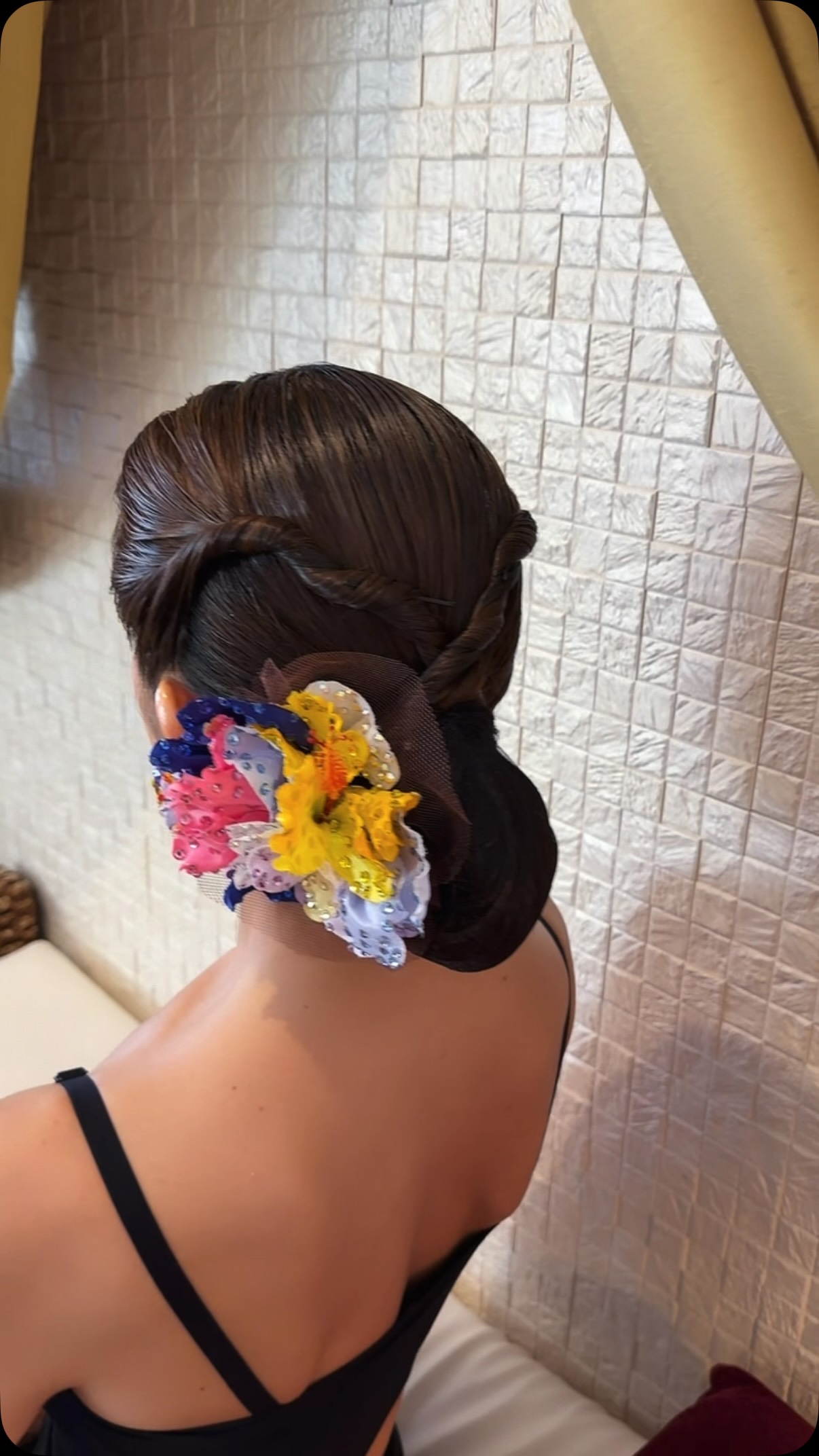 Dress for sale 渡辺理子がデザイン、着用のドレスをみなさまにお譲り