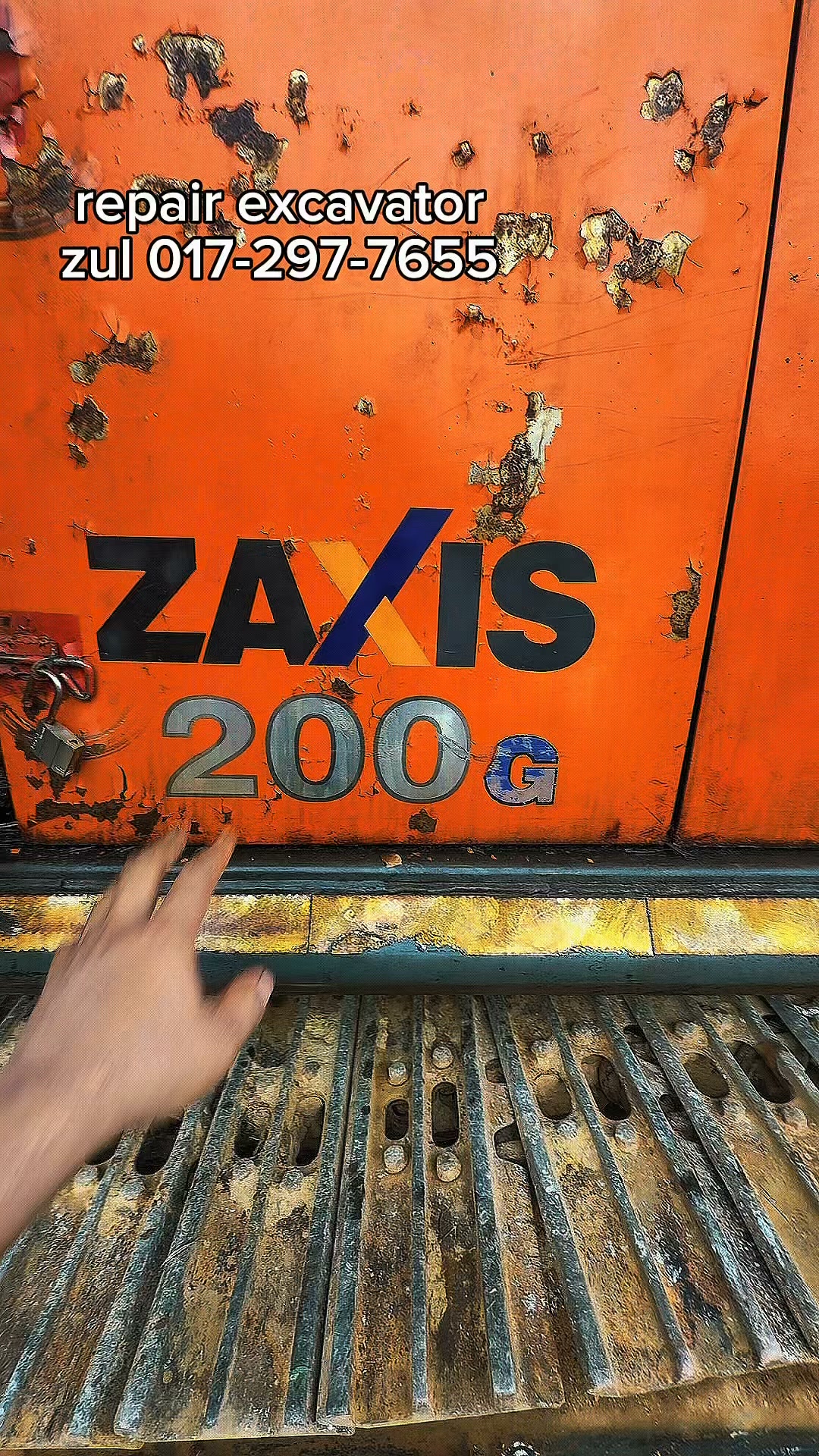 Repair Excavator Call zul 017-297-7655 Outstation/workshop