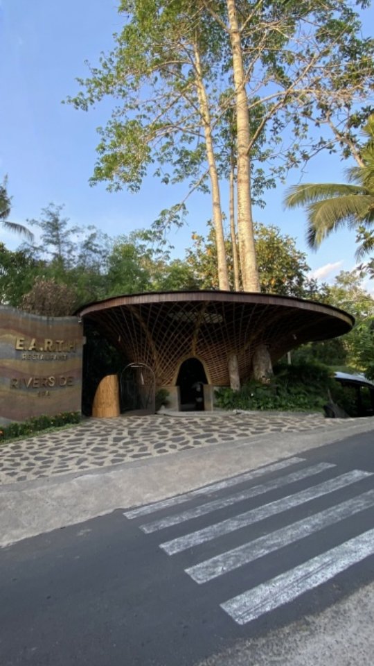 The parabolic roof explores both form and function. Its design spans ...